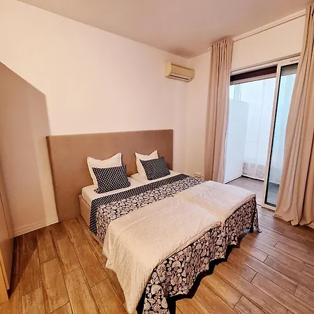 Two Bedrooms Near * Cannes