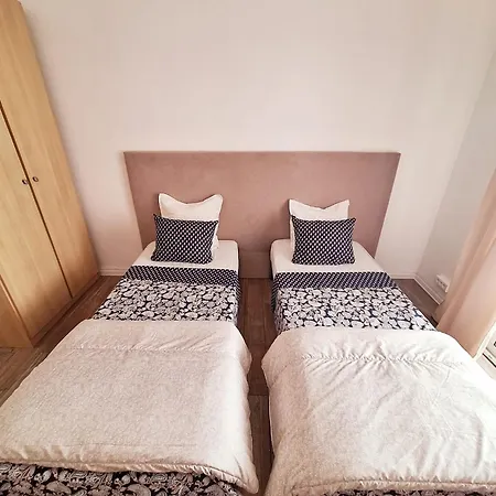 Appartement Two Bedrooms Near Cannes
